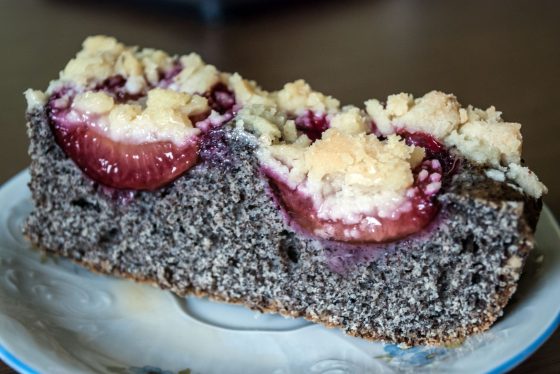 makovy kolac se svestkami