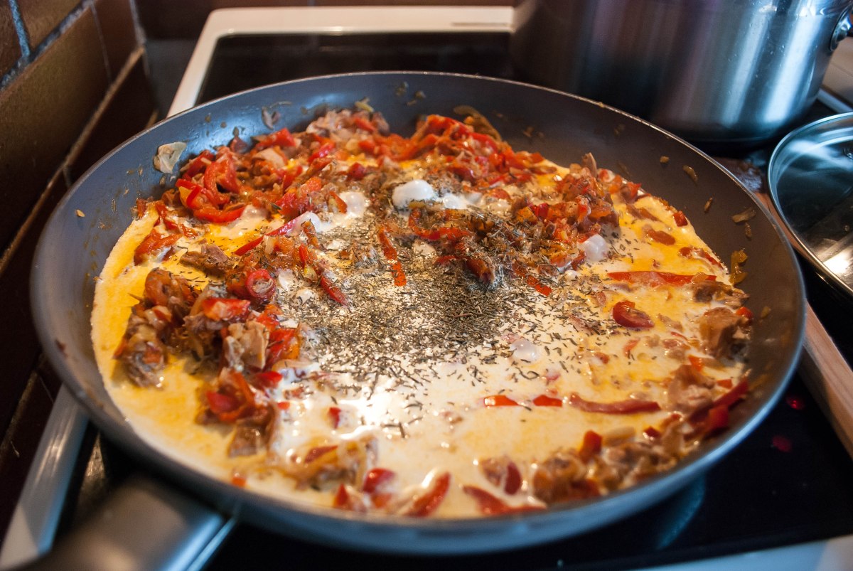 spagety smetana a tymian