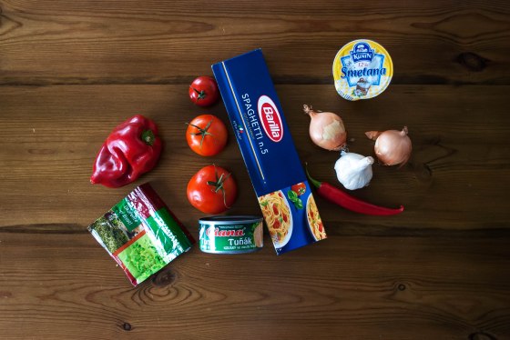 suroviny na špagety